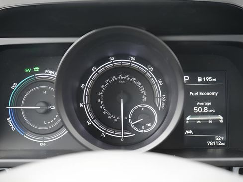 Certified 2023 Hyundai Elantra Blue FWD image 26