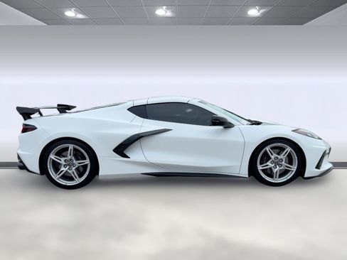 Certified 2020 Chevrolet Corvette Stingray Preferred Cpe w/ 2LT Preferred Equipment Group image 8