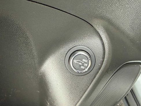 Used 2023 Buick Encore GX Essence w/ Experience Buick Package image 14