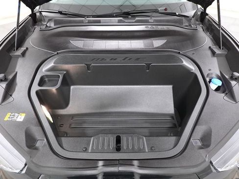 Certified 2025 Ford Mustang Mach-E Premium image 31