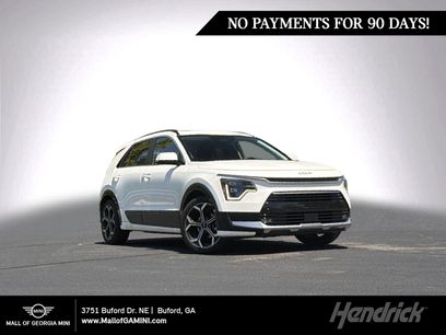 Used 2023 Kia Niro SX Touring