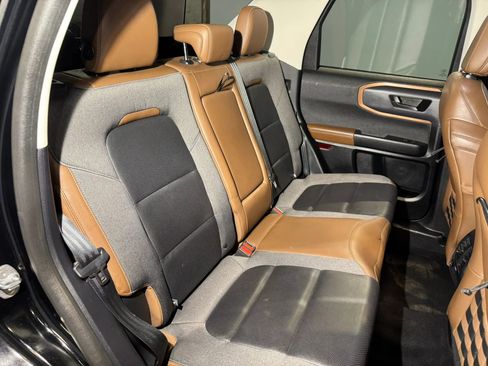 Used 2021 Ford Bronco Sport Outer Banks AWD/4WD image 30
