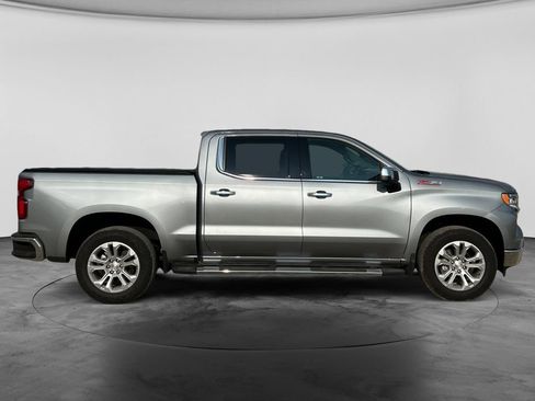 Used 2024 Chevrolet Silverado 1500 LTZ AWD/4WD image 11