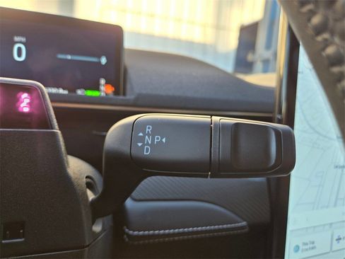 Used 2025 Ford Mustang Mach-E Select w/ Comfort Package Lite image 20