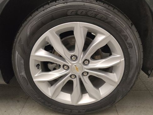 Used 2025 Chevrolet Malibu LT FWD image 31
