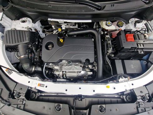 New 2026 Chevrolet Equinox LT w/ Safety and Technology Package image 32