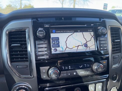 Used 2017 Nissan Titan Platinum Reserve image 12