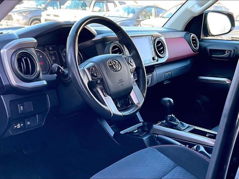 Certified 2021 Toyota Tacoma SR5 image 15