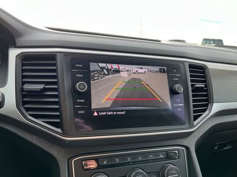 Used 2021 Volkswagen Atlas SE image 45