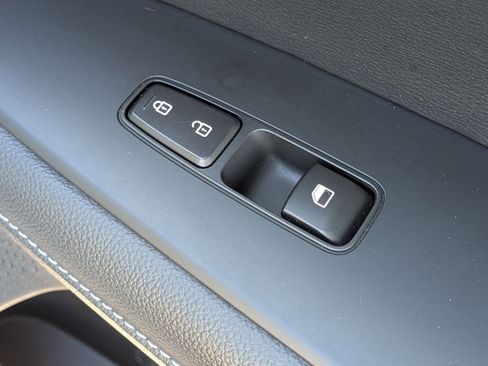 Used 2024 Kia Forte GT-Line FWD image 35