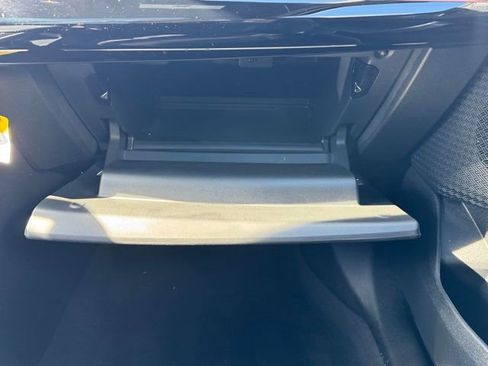 Certified 2025 BMW X2 xDrive28i w/ Premium Package image 22