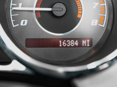 Used 2009 Pontiac Solstice GXP RWD image 14