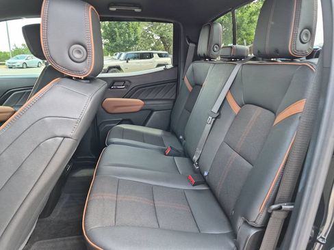 Used 2026 GMC Canyon AT4 AWD/4WD image 35