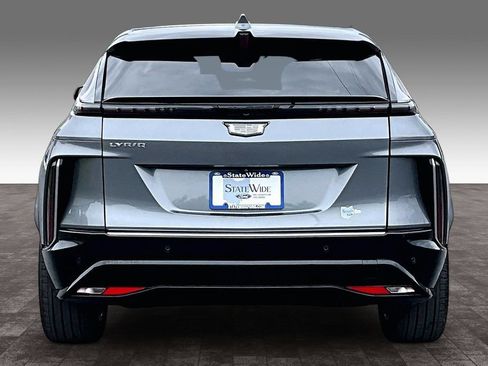 Used 2023 Cadillac Lyriq 2WD image 27