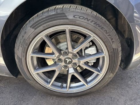 Used 2023 Tesla Model 3 Standard Range RWD image 4