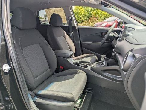 Used 2022 Hyundai Kona SEL AWD/4WD image 29