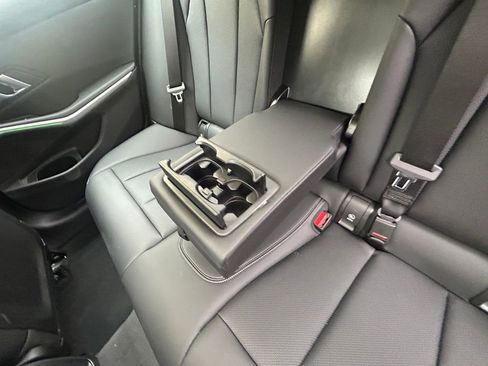 Used 2025 BMW 330i Sedan image 41