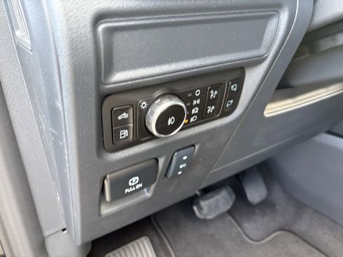 New 2025 Ford F150 Lariat w/ Equipment Group 502A High image 39