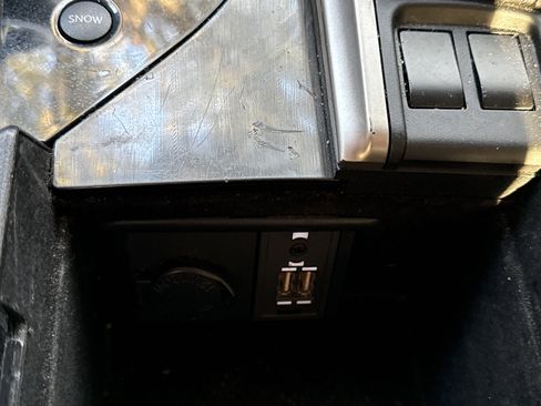 Used 2016 Lexus GS 200t image 22