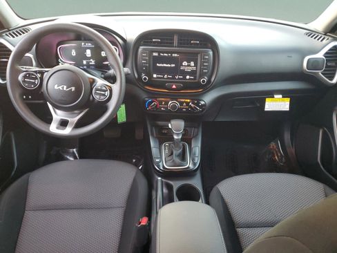 Certified 2024 Kia Soul LX w/ Option Group 015 FWD image 8