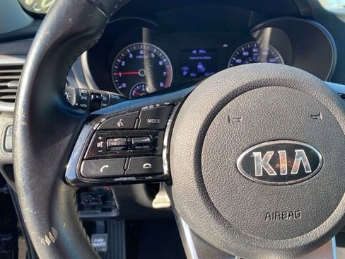 Used 2019 Kia Optima S w/ S Panoramic Sunroof Package image 13