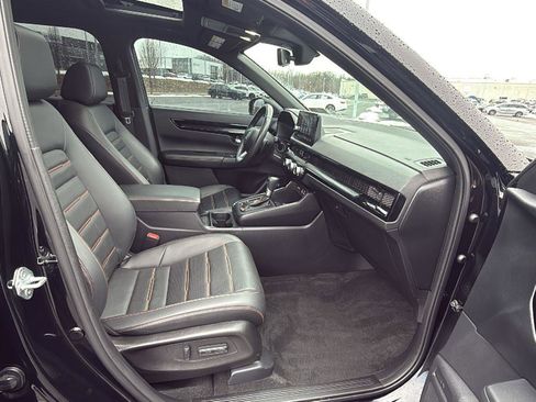 Used 2024 Honda CR-V Sport Touring image 18