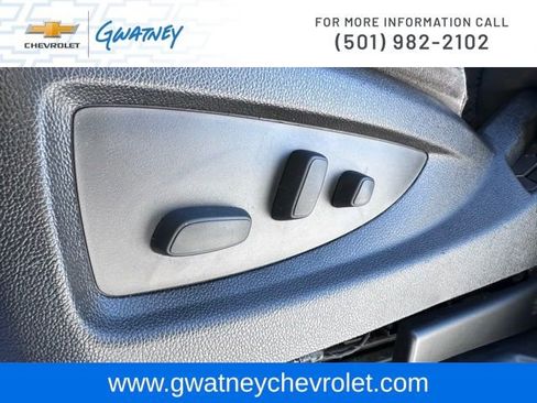 Used 2017 Chevrolet Silverado 1500 LT w/ All Star Edition image 21