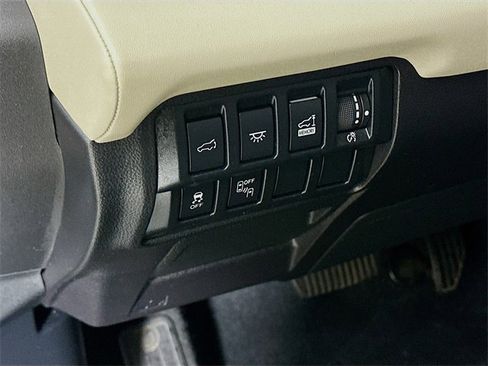 Used 2021 Subaru Ascent Touring w/ Popular Package #2A image 25