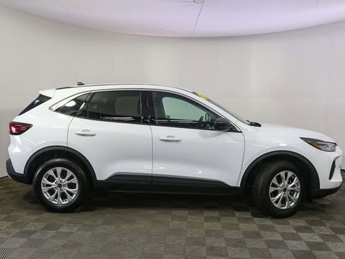 Used 2023 Ford Escape Active AWD/4WD image 14