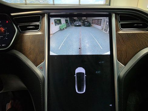 Used 2017 Tesla Model X 100D AWD/4WD image 36