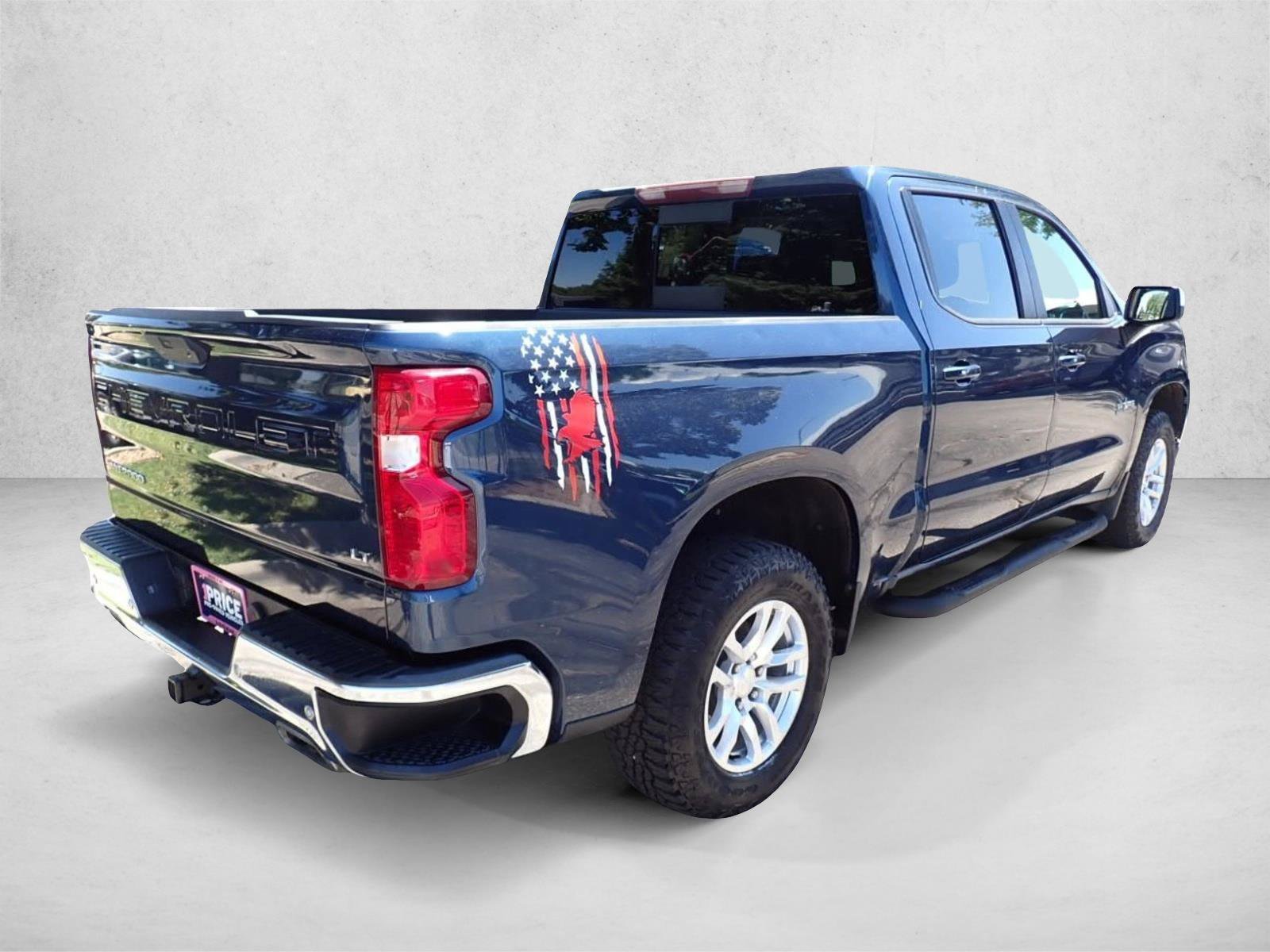 Used 2019 Chevrolet Silverado 1500 LT w/ Texas Edition AWD/4WD image 4