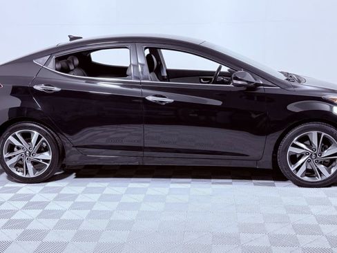 Used 2015 Hyundai Elantra Limited FWD image 2