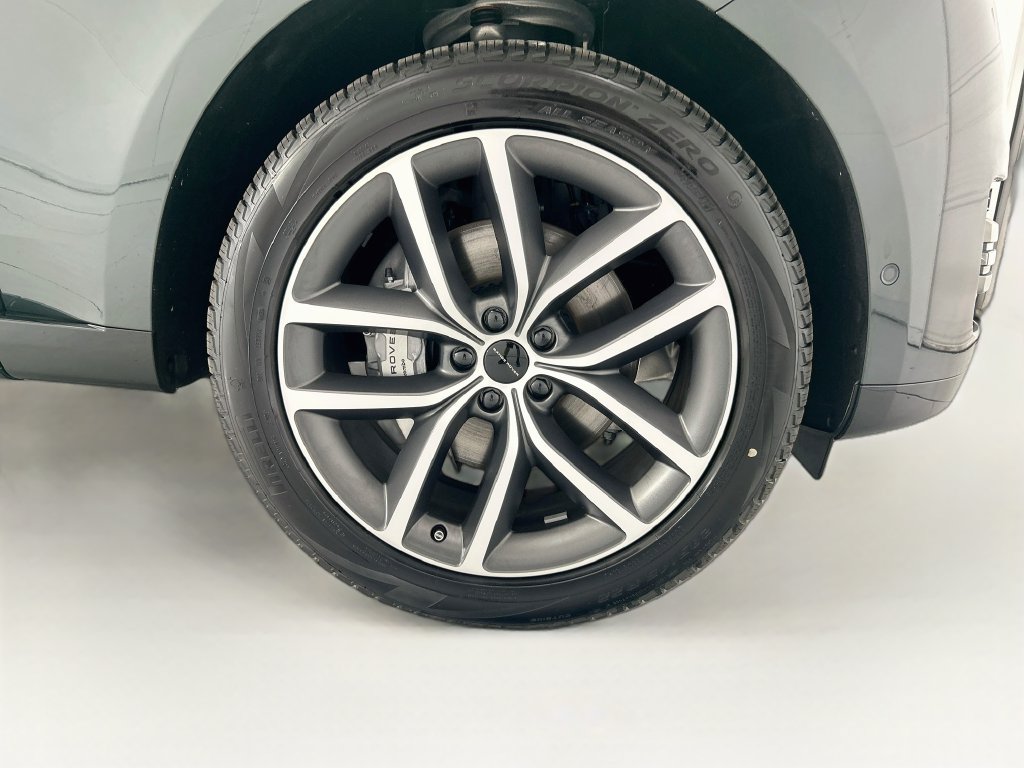New 2026 Land Rover Range Rover SE AWD/4WD image 31