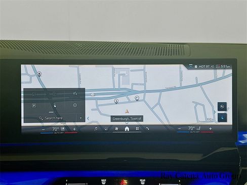 Used 2025 BMW i5 xDrive40 w/ Premium Package image 13