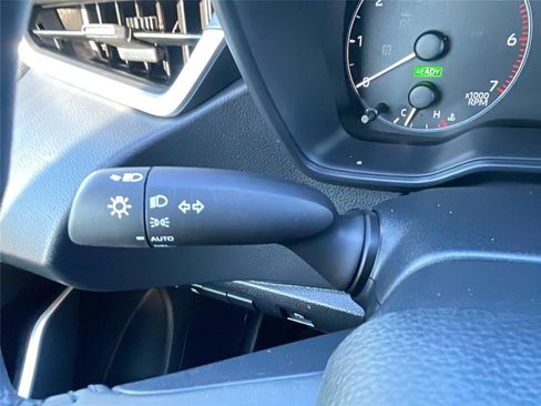 Used 2024 Toyota Corolla SE image 23