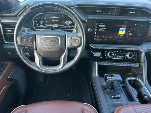 Used 2023 GMC Sierra 1500 Denali Ultimate AWD/4WD image 16
