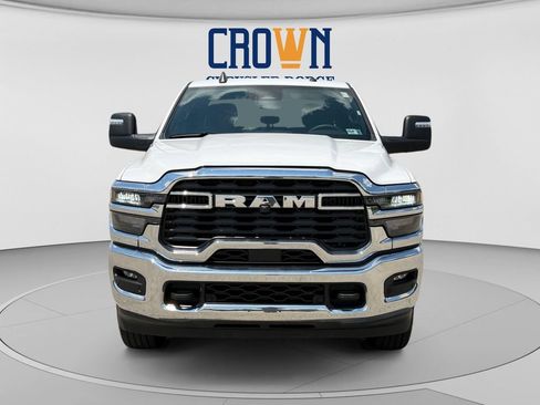 Used 2026 RAM 2500 Big Horn AWD/4WD image 8