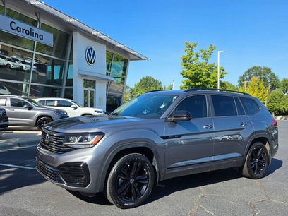 Used 2023 Volkswagen Atlas SEL R-Line