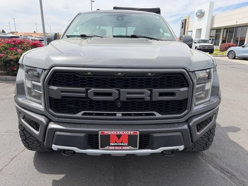 Used 2018 Ford F150 Raptor w/ Equipment Group 802A Luxury AWD/4WD image 9