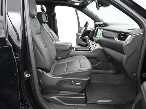 Used 2024 GMC Yukon Denali AWD/4WD image 35