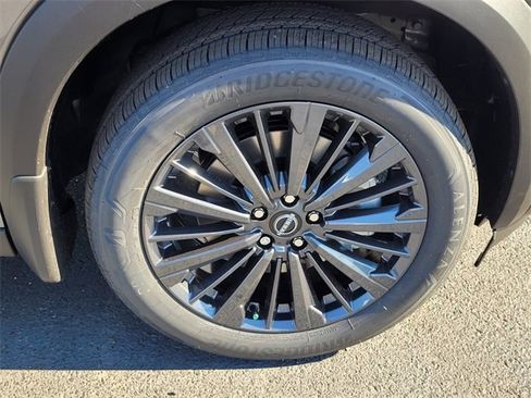 New 2026 Nissan Pathfinder SL image 12