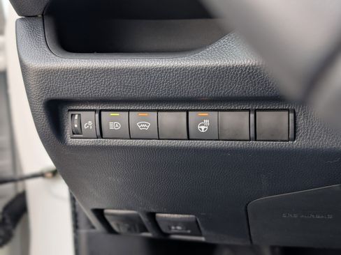 Used 2023 Toyota RAV4 XLE w/ XLE Grade Weather Package image 6