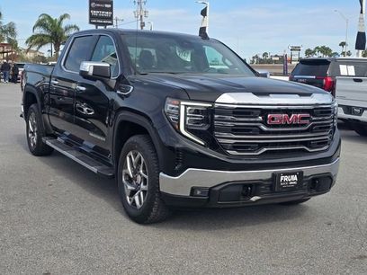 Used 2023 GMC Sierra 1500 SLT w/ SLT Premium Package
