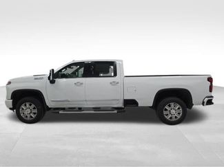 New 2026 Chevrolet Silverado 3500 High Country w/ High Country Premium Package video 2