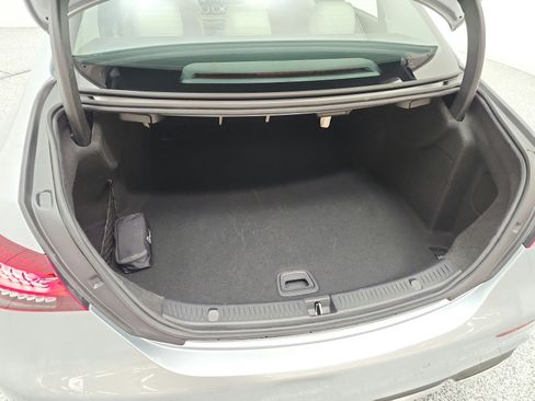 Used 2022 Mercedes-Benz E 350 Sedan image 22
