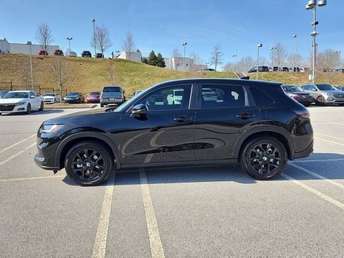 Used 2025 Honda HR-V Sport image 3