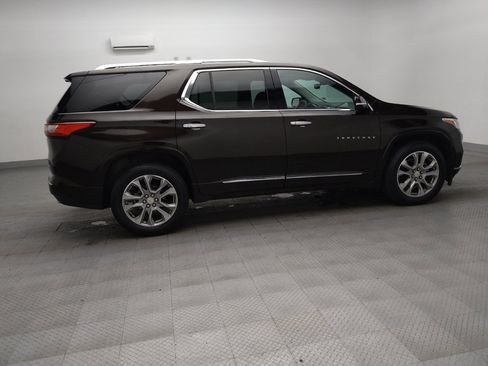 Used 2018 Chevrolet Traverse Premier AWD/4WD image 10