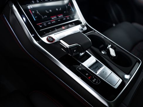 New 2026 Audi RS Q8 performance image 11