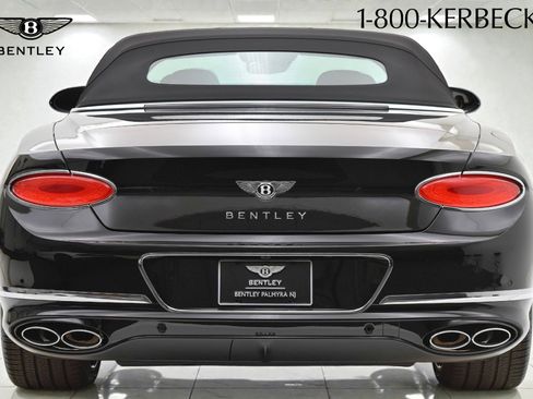 Used 2021 Bentley Continental GT image 13