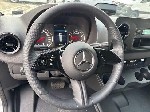 New 2025 Mercedes-Benz Sprinter 2500 image 14